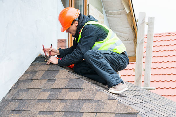 Best Emergency Roof Repair  in Kewaunee, WI